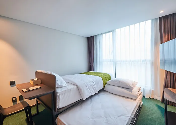 Jeju Pureun Hotel